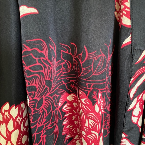 Vintage Silk Short Kimono - Picture 8 of 13